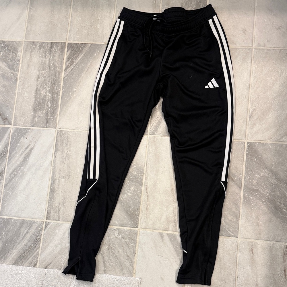 Adidas Women’s Tiro23 Track League Pants